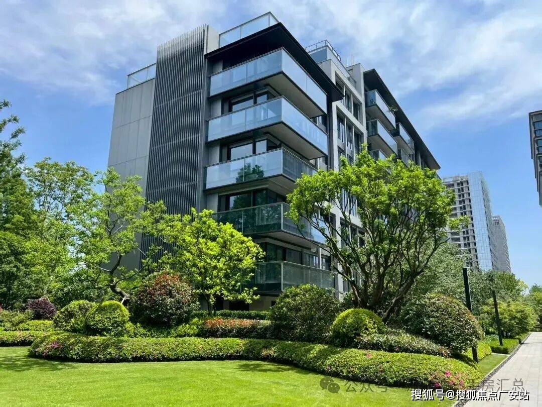 销售中心 (售楼处)- 楼盘欢迎您 价格  户型  地址环境配套交房时间电话九游会网站保利世博天悦售楼处│保利世博天悦地址(营销中心) 首页 - 2025(图4)