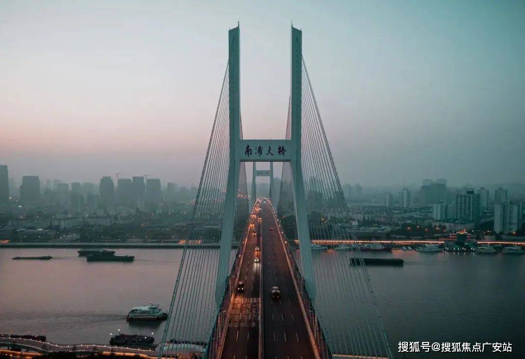 销售中心 (售楼处)- 楼盘欢迎您 价格  户型  地址环境配套交房时间电话九游会网站保利世博天悦售楼处│保利世博天悦地址(营销中心) 首页 - 2025(图7)